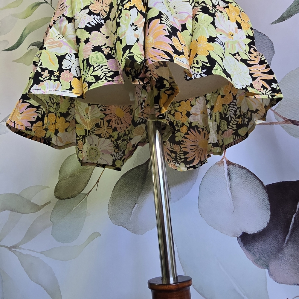 MISS SELFRIDGE | Romper in Tropical Floral sz 4P NWT - Picture 14 of 16